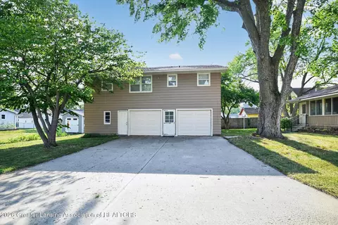 Exterior - 128 E Orchard St, Perry, MI 48872 photo 8 of 15