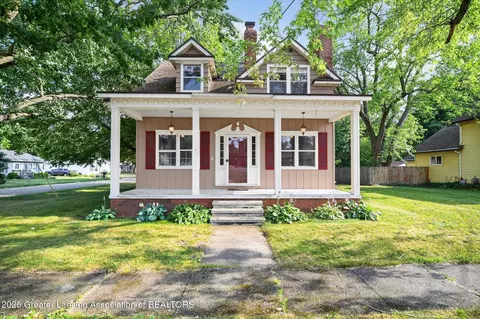 Exterior - 128 E Orchard St, Perry, MI 48872 photo 1 of 15