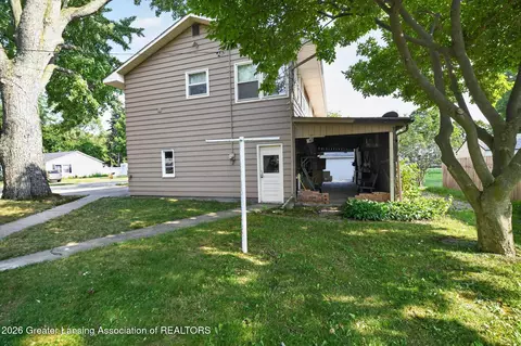 Exterior - 128 E Orchard St, Perry, MI 48872 photo 10 of 15