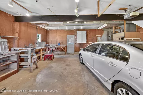 Exterior - 128 E Orchard St, Perry, MI 48872 photo 12 of 15