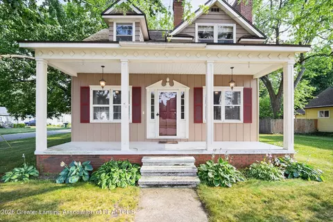 Exterior - 128 E Orchard St, Perry, MI 48872 photo 6 of 15