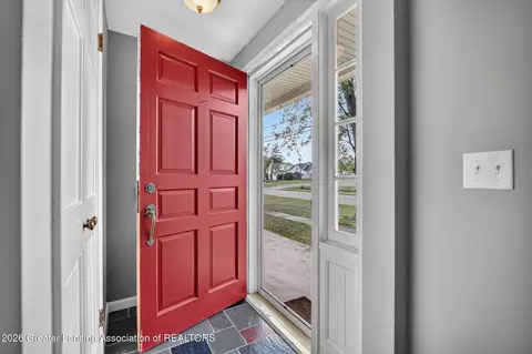Entry Way - 128 E Orchard St, Perry, MI 48872 photo 1 of 5