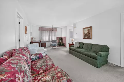 Living - 128 E Orchard St, Perry, MI 48872 photo 6 of 6