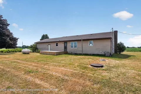 Exterior - 4600 W Marshall Rd, Saint Johns, MI 48879 photo 3 of 3