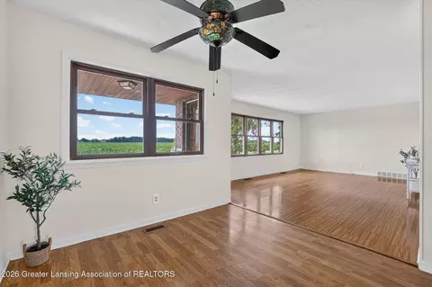 Living - 4600 W Marshall Rd, Saint Johns, MI 48879 photo 7 of 7