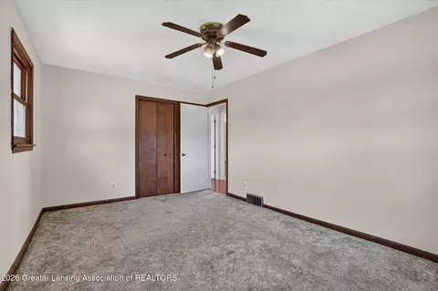 Bedroom - 4600 W Marshall Rd, Saint Johns, MI 48879 photo 7 of 11