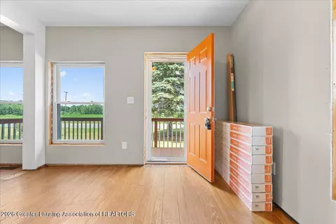 Entry Way - 4885 W Locke Rd, Perry, MI 48872 photo 1 of 2