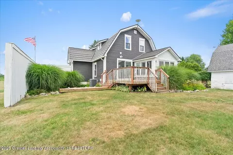 Exterior - 4885 W Locke Rd, Perry, MI 48872 photo 3 of 9