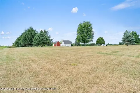 Exterior - 4885 W Locke Rd, Perry, MI 48872 photo 6 of 9