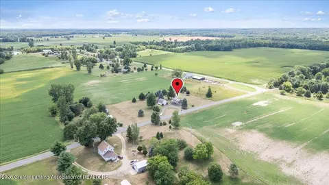 View/Area - 4885 W Locke Rd, Perry, MI 48872 photo 3 of 9