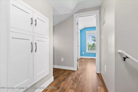 Entry Way - 4885 W Locke Rd, Perry, MI 48872 photo 2 of 2