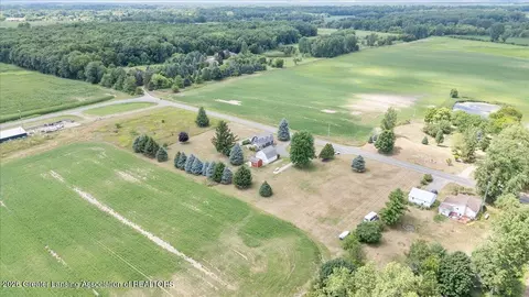 View/Area - 4885 W Locke Rd, Perry, MI 48872 photo 7 of 9