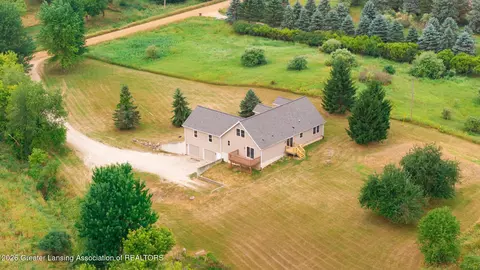 5795 E Centerline Rd, Saint Johns, MI 48879 photo 47