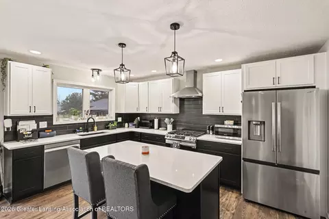 Kitchen - 10933 S Wacousta Rd, Dewitt, MI 48820 photo 2 of 3
