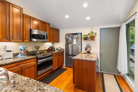 Kitchen - 1228 Academic Way, Haslett, MI 48840 photo 1 of 4