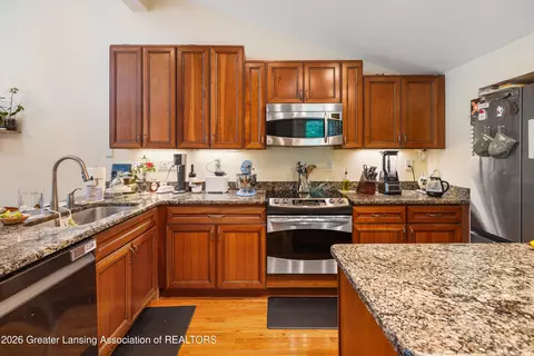 Kitchen - 1228 Academic Way, Haslett, MI 48840 photo 2 of 4