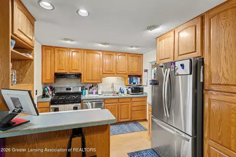 Kitchen - 210 Devon Hill Dr, Mason, MI 48854 photo 2 of 3