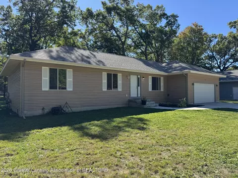 1057 Leonard Ave, Muskegon, MI 49442
