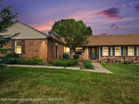 Exterior - 522 Red Cedar Blvd, Williamston, MI 48895 photo 2 of 6