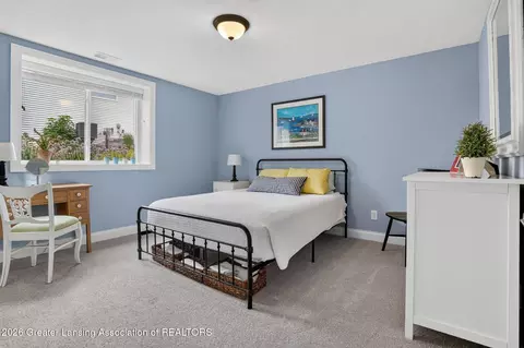 Bedroom - 5310 Hawk Hollow Dr, Bath, MI 48808 photo 5 of 5
