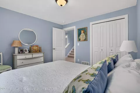 Bedroom - 5310 Hawk Hollow Dr, Bath, MI 48808 photo 3 of 5