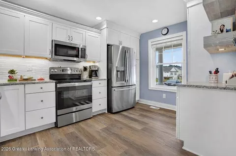 Kitchen - 5310 Hawk Hollow Dr, Bath, MI 48808 photo 1 of 1