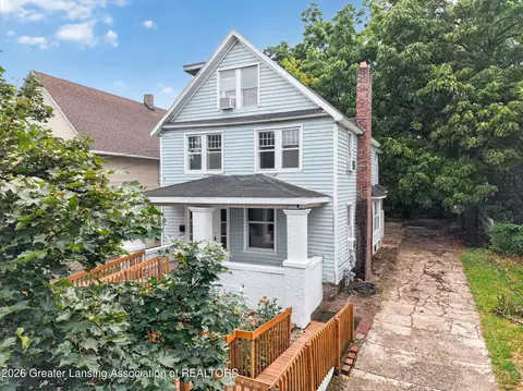 524 S Butler Blvd, Lansing, MI 48915