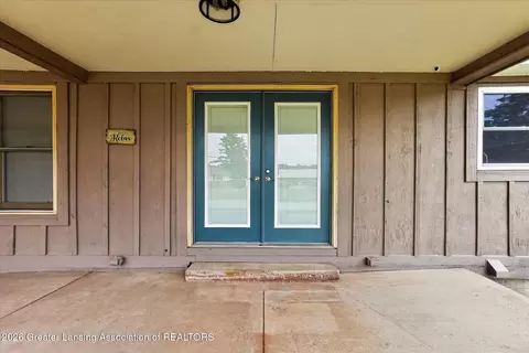 Exterior - 1109 Mora Cir, Dewitt, MI 48820 photo 5 of 6