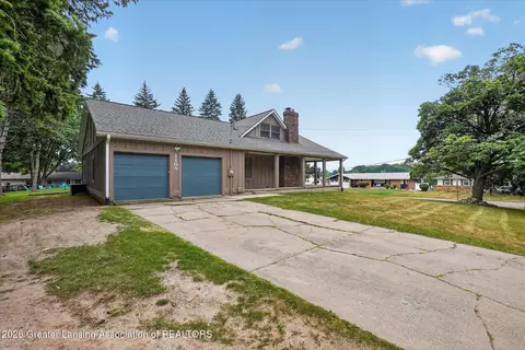 Exterior - 1109 Mora Cir, Dewitt, MI 48820 photo 6 of 6