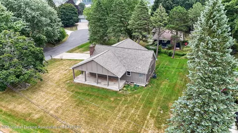 View/Area - 1109 Mora Cir, Dewitt, MI 48820 photo 1 of 9