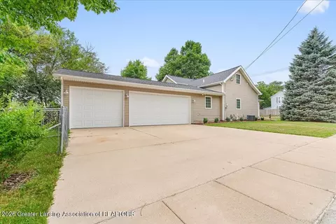 Exterior - 603 Fleming St, Howell, MI 48843 photo 4 of 6