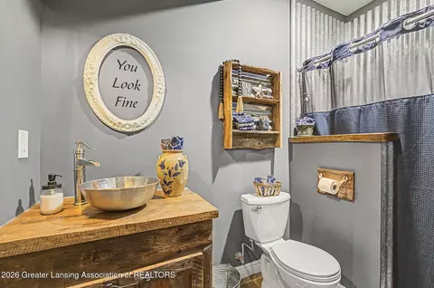 Bath - 2047 Arbor Meadows Dr, Dewitt, MI 48820 photo 7 of 7