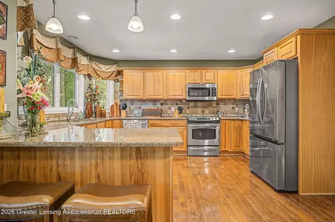 Kitchen - 2047 Arbor Meadows Dr, Dewitt, MI 48820 photo 1 of 6
