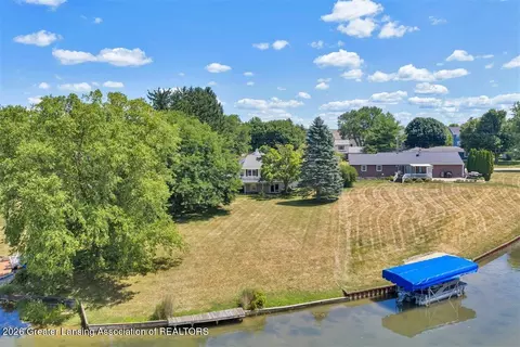 View/Area - 1212 E Geneva Dr, Dewitt, MI 48820 photo 1 of 10