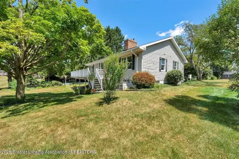 Exterior - 1212 E Geneva Dr, Dewitt, MI 48820 photo 3 of 7