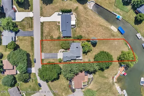 View/Area - 1212 E Geneva Dr, Dewitt, MI 48820 photo 8 of 10