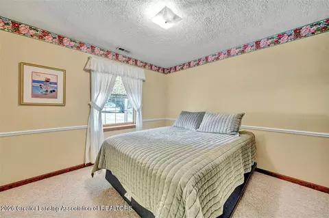 Bedroom - 1212 E Geneva Dr, Dewitt, MI 48820 photo 2 of 5