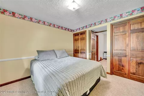 Bedroom - 1212 E Geneva Dr, Dewitt, MI 48820 photo 3 of 5