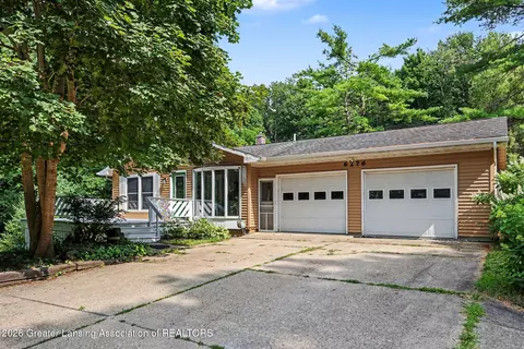 6276 Willow Hwy, Grand Ledge, MI 48837