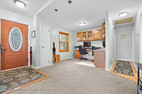 Entry Way - 24460 Prairie Corners Rd, Mendon, MI 49072 photo 2 of 2