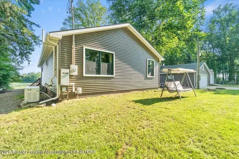 Exterior - 24460 Prairie Corners Rd, Mendon, MI 49072 photo 8 of 8