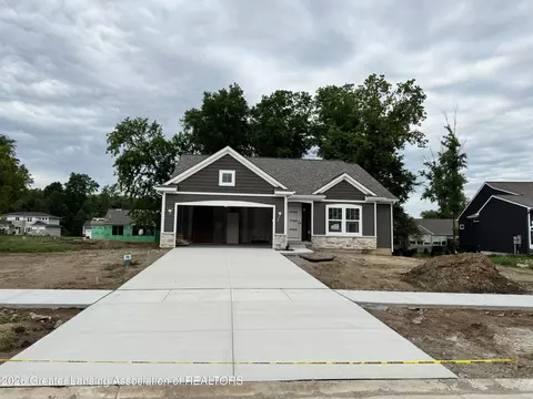11178 Windswept Dr, Grand Ledge, MI 48837