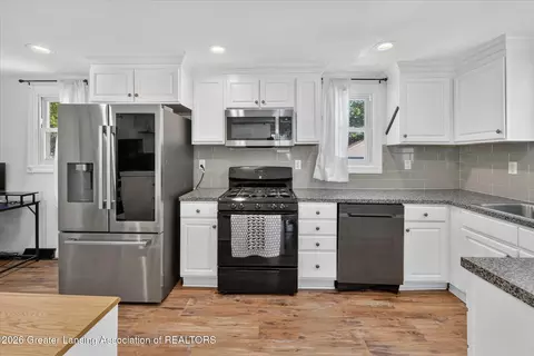 Kitchen - 2460 N Eifert Rd, Holt, MI 48842 photo 1 of 2