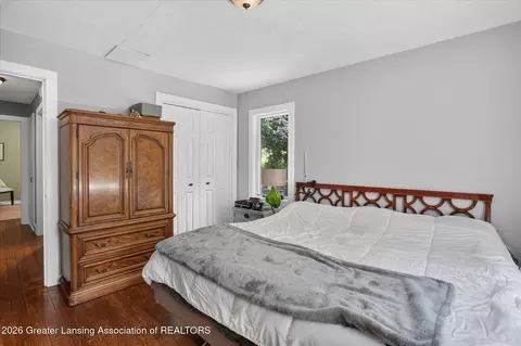 Bedroom - 11121 Wood Rd, Dewitt, MI 48820 photo 2 of 6