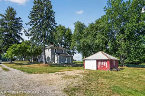 Exterior - 2637 M-21, Saint Johns, MI 48879 photo 3 of 3