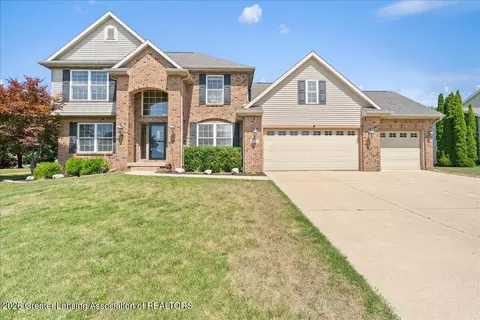 Exterior - 11592 Sara Ann Dr, Dewitt, MI 48820 photo 2 of 5
