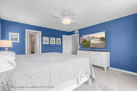 Bedroom - 11760 Claridge Dr, Dewitt, MI 48820 photo 4 of 4