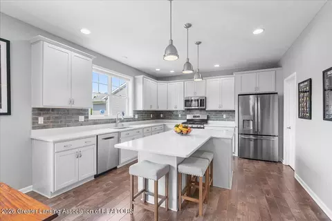 Kitchen - 11760 Claridge Dr, Dewitt, MI 48820 photo 1 of 6