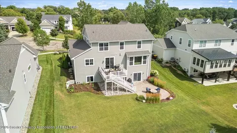 View/Area - 11760 Claridge Dr, Dewitt, MI 48820 photo 2 of 10