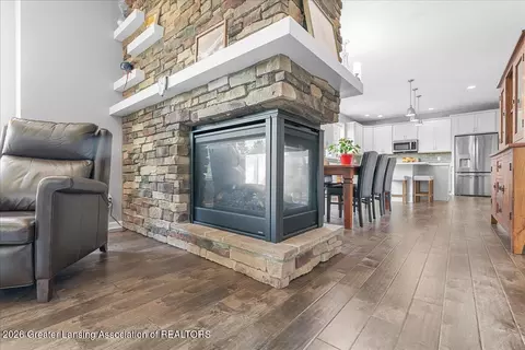 Entry Way - 11760 Claridge Dr, Dewitt, MI 48820 photo 5 of 7